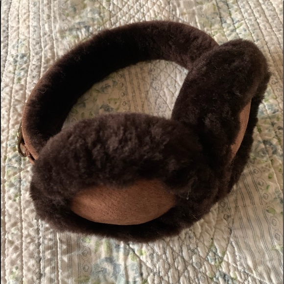 NWOT quality earmuffs